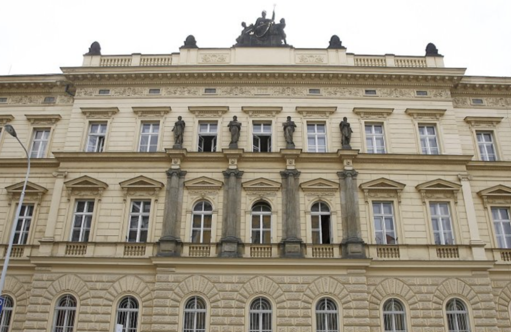 Ministerstvo spravedlnosti upravuje svá doporučení k výši výživného